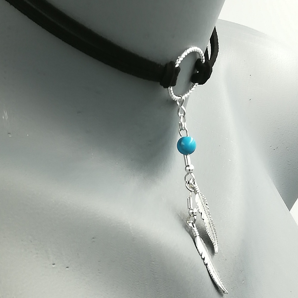 Handmade, Silver Feathers Black Faux Suede Choker - Picture 2 of 8